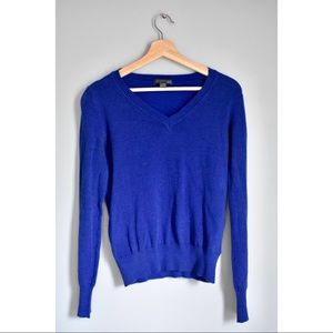 Forever21 V-Neck Blue Sweater